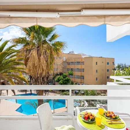 302 Modern, Light, Comfortable With Swimming Pool Appartamento