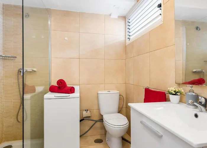 302 Modern, Light, Comfortable With Swimming Pool * Playa de las Americas (Tenerife)