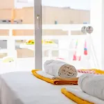 Apartment 302 Modern, Light, Comfortable With Swimming Pool Playa de las Americas (Tenerife)